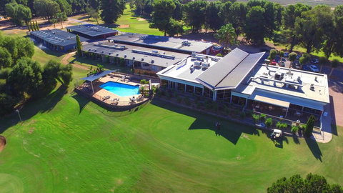 Renmark Country Club - Yamba Accommodation 0