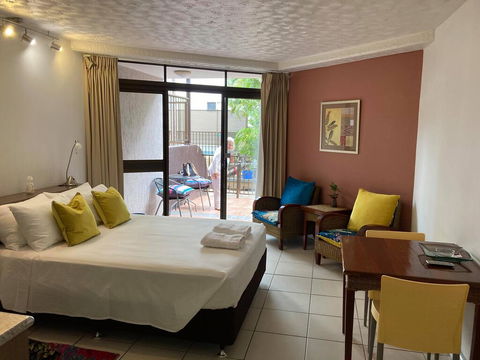 RENTAL: All $ Inclusive, Tidy Renovated Studio Apartment On The Strand, Pool,  - Yamba Accommodation 1