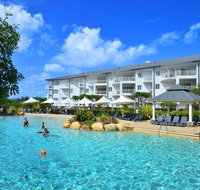 RESORT ON THE BEACH 2214/2215 - Yamba Accommodation