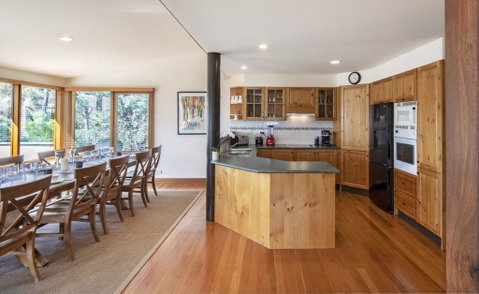 Rimrock - Superior Waterfront Home - Yamba Accommodation 2