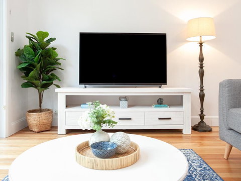 RIPPLES-hosted By:L'Abode Accommodation - Yamba Accommodation 3