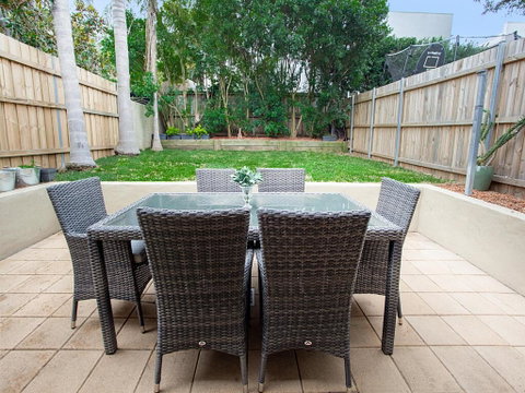 RIPPLES-hosted By:L'Abode Accommodation - Yamba Accommodation 1