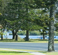 River Breeze 60 Wooli Street Yamba. Linen - Unlimited Wi-Fi Just listed. - Yamba Accommodation
