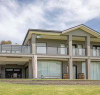 River Devine - Yamba Accommodation