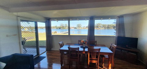 Riverfront Cottage In Booderee National Park At Christians Minde - Yamba Accommodation 1