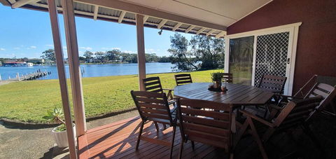 Riverfront Cottage In Booderee National Park At Christians Minde - Yamba Accommodation 0