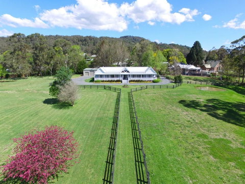 Rivermist - Luxury 6 Bedrooms & 6 Bathrooms! - Yamba Accommodation 0