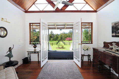 Rivermist - Luxury 6 Bedrooms & 6 Bathrooms! - Yamba Accommodation 1