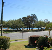 RIVERVIEW UNIT 6 CURRUMBIN - Yamba Accommodation