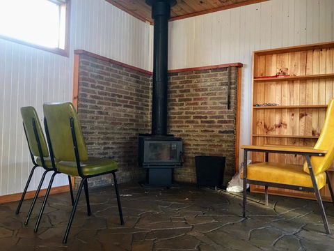 Romantic Getaway With Spa And Wifi - Pet Friendly - Yamba Accommodation 1