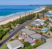 Romiaka 8 - views over the Pippi Beach - Yamba Accommodation