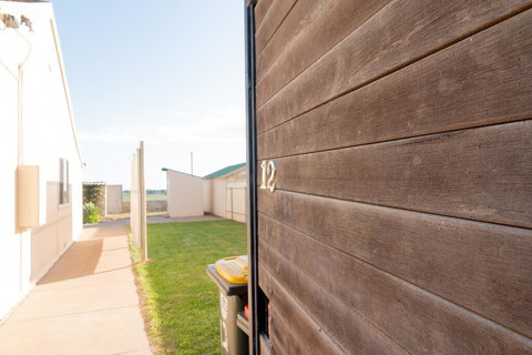 Rosebank Cottage Tailem Bend - Yamba Accommodation 2