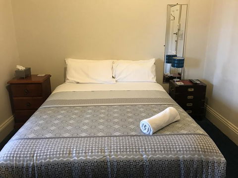 Royal Mail Hotel Kingston - Yamba Accommodation 2