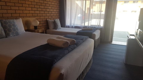 Royal Palms Motor Inn - Yamba Accommodation 2