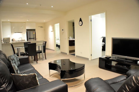 Royal Stays Private Apartments - Yamba Accommodation 1