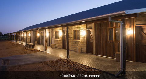 Saltbush Retreat - Yamba Accommodation 0