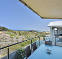 Saltwater Curls Anna Bay Coastal Retreat with Views - Yamba Accommodation