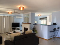 Book Kingscote Accommodation Vacations Yamba Accommodation Yamba Accommodation