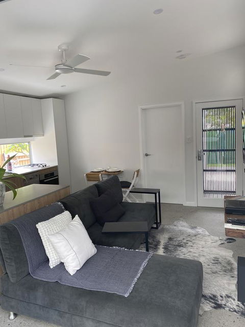 Sama Sama - Yamba Accommodation 1