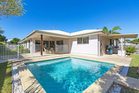 Sandy Feet On Casuarina - Yamba Accommodation 0