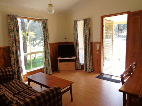 Sandy Hollow Tourist Park - Yamba Accommodation 1