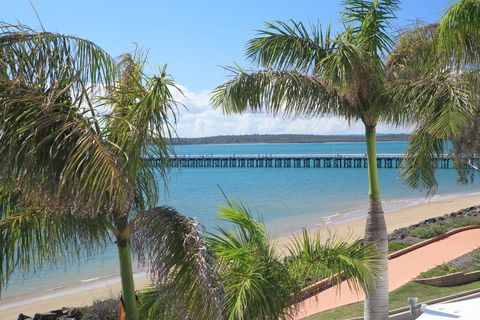 Santalina On Hervey Bay - Yamba Accommodation 2
