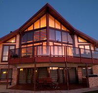 Scandinavian Castle - Yamba Accommodation