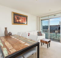 Scenic Bondi Living - Yamba Accommodation
