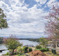 Scenic Illawong Riverside Getaway 1bed1bath Unit - Yamba Accommodation