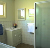 Schoolhouse Cottage American River - Yamba Accommodation