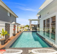 SEA SHELLS ON SEASIDE - Yamba Accommodation