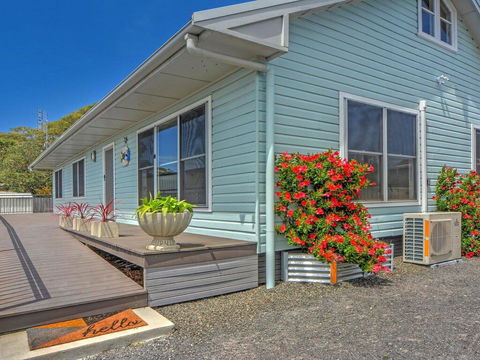 Seaclusion - 120m To The White Sands Of Callala Beach - Yamba Accommodation 0