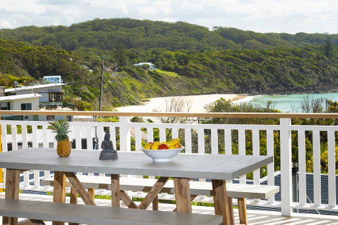 Seal Rocks Beach House ....Sugarloaf - Yamba Accommodation 2