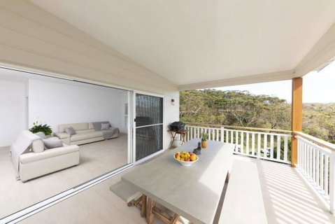 Seal Rocks Beach House ....Sugarloaf - Yamba Accommodation 0