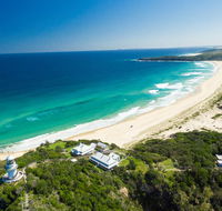 Seal Rocks Lighthouse Cottages - Yamba Accommodation