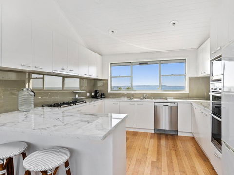 Seascape - Yamba Accommodation 3