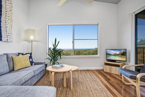 Seascape Scotts Head - Yamba Accommodation 2