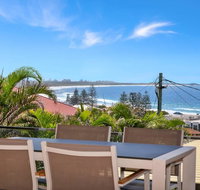 Seaview Beach House By Corporate Boardies - Yamba Accommodation