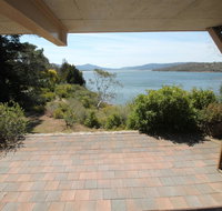 Seeblick 3 on Lake Jindabyne - Yamba Accommodation