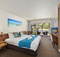 Serenity Bay Studio Apartment - Yamba Accommodation