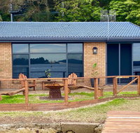 Serenity by the Lake - Yamba Accommodation