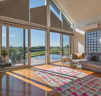 Seville Estate - Yamba Accommodation