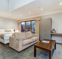 Seymours On Lydiard - Yamba Accommodation