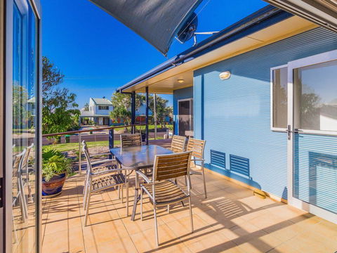 Shelleys 21 Pacific Street - Yamba Accommodation 2