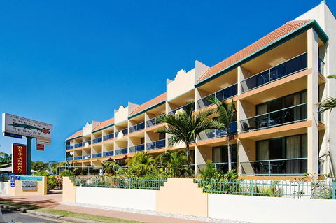 Shelly Bay Resort - Yamba Accommodation 3
