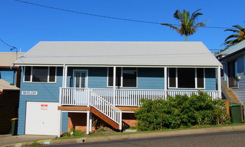Shiloh Holiday House, 14 East Street - Yamba Accommodation 1