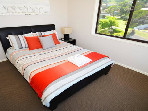 Shirl's By The Sea - Yamba Accommodation 2