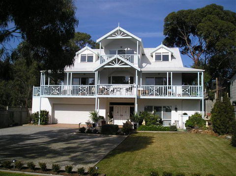 Silver Waters Bed & Breakfast - Yamba Accommodation 0
