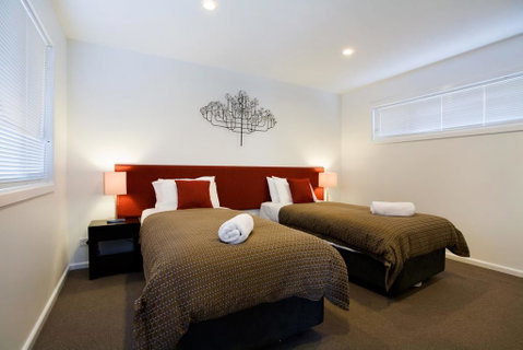 Silvermist, 17 Poley Cow Lane - Yamba Accommodation 3