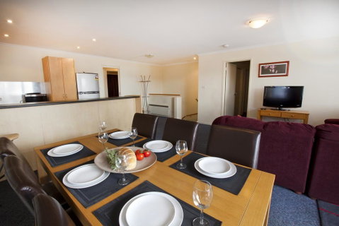 Silvertrees 2 - Yamba Accommodation 1